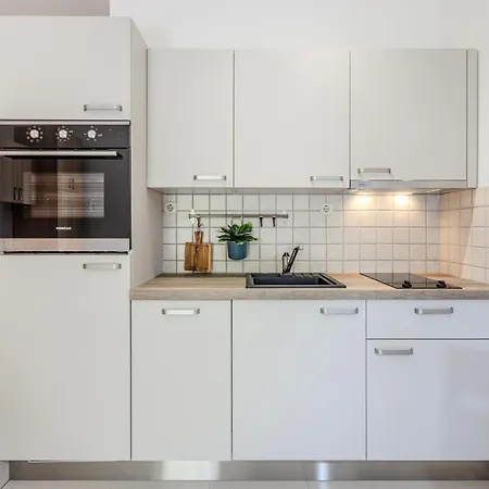 Apartment House Barbara Supetar