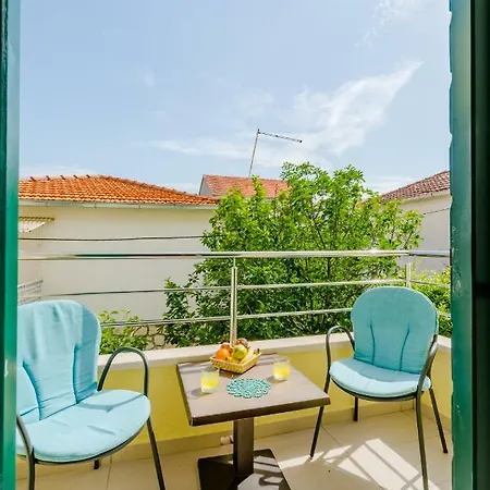 Apartment House Barbara Supetar