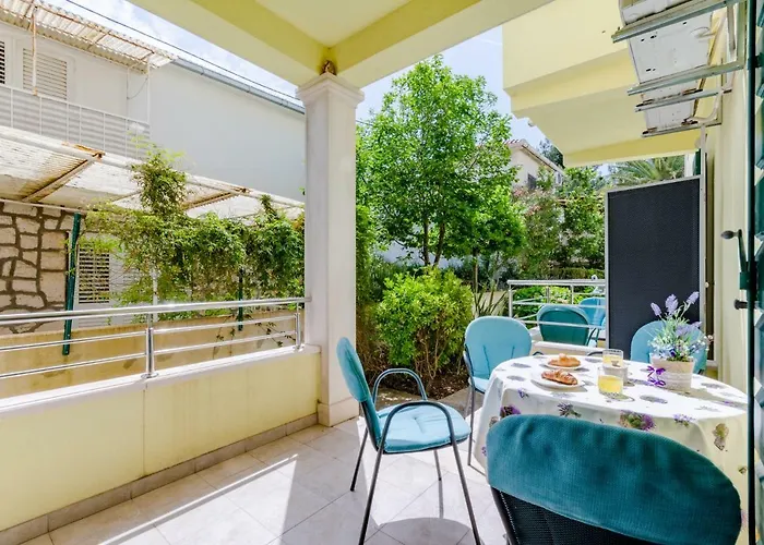 House Barbara Apartment Supetar
