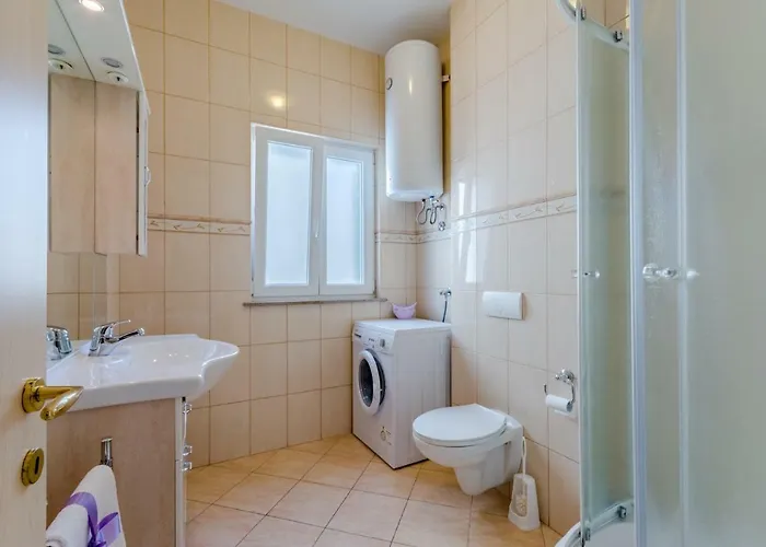 House Barbara Apartment Supetar