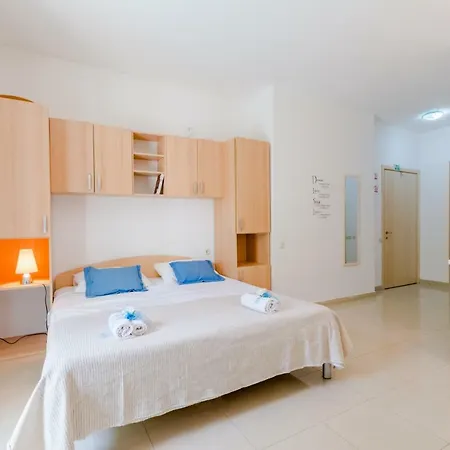 House Barbara سوبيتار