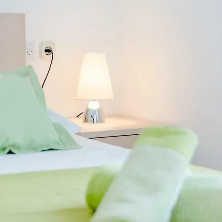 House Barbara شقة *