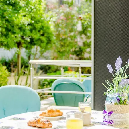 House Barbara شقة سوبيتار