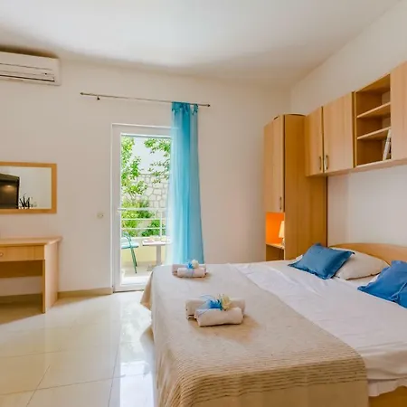 House Barbara شقة *